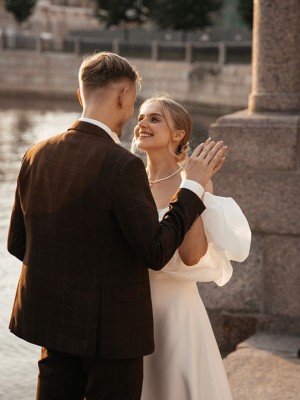 My husband took my kidneys to save my half-sister, then I was reborn for revenge.