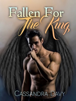 Fallen For The King,Cassandra Davy