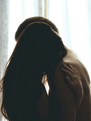 His Cold Yet Sweet Wife!,Chun hua